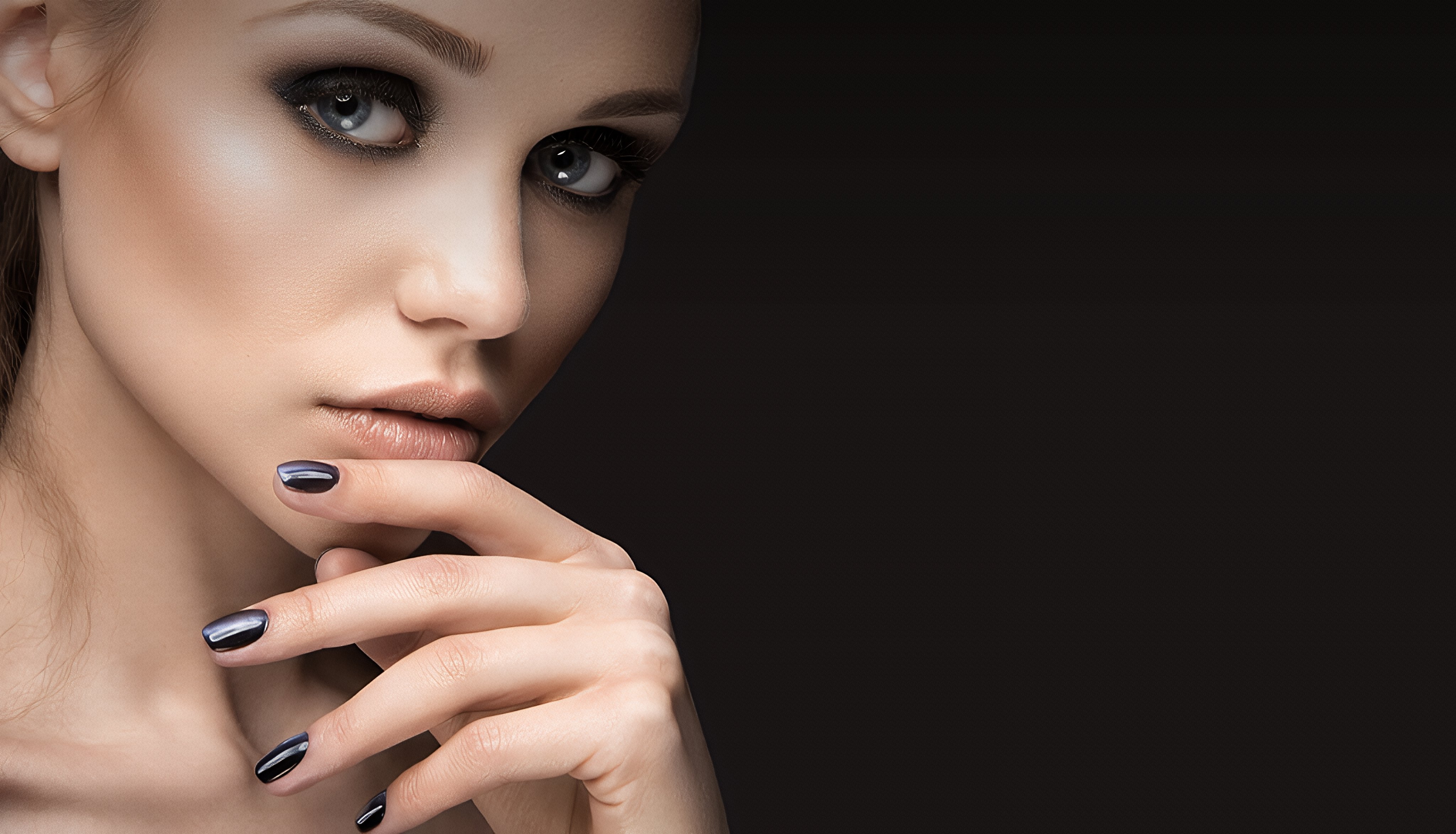 Model with dark manicure